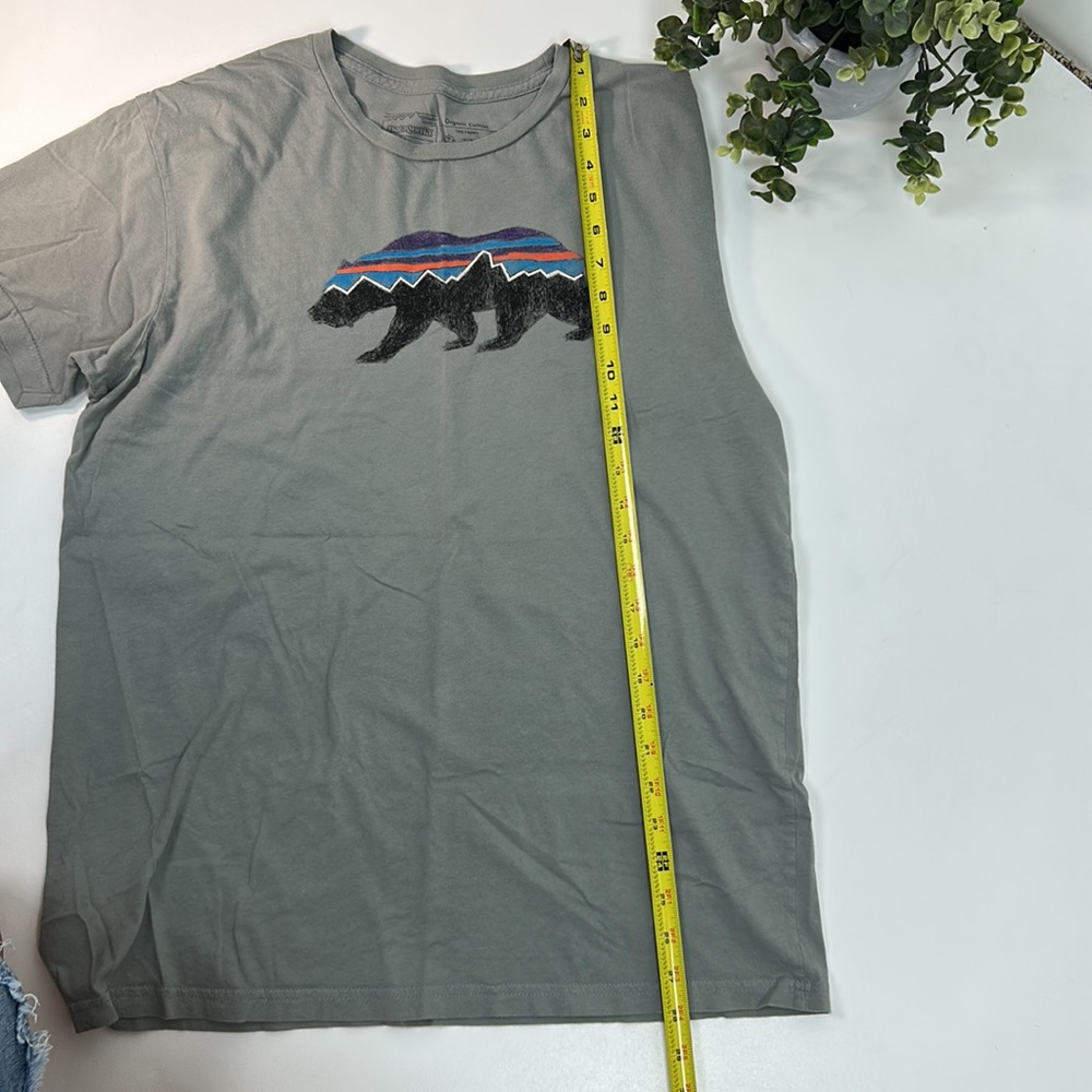 Patagonia Bear Logo Organic Cotton Tee Shirt Slim Fit Men’s Size Large L 🌿 - Picture 6 of 11